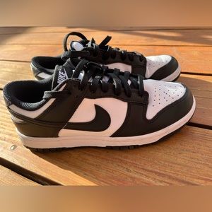 Nike Dunk Low - Black and White - women’s 7.5